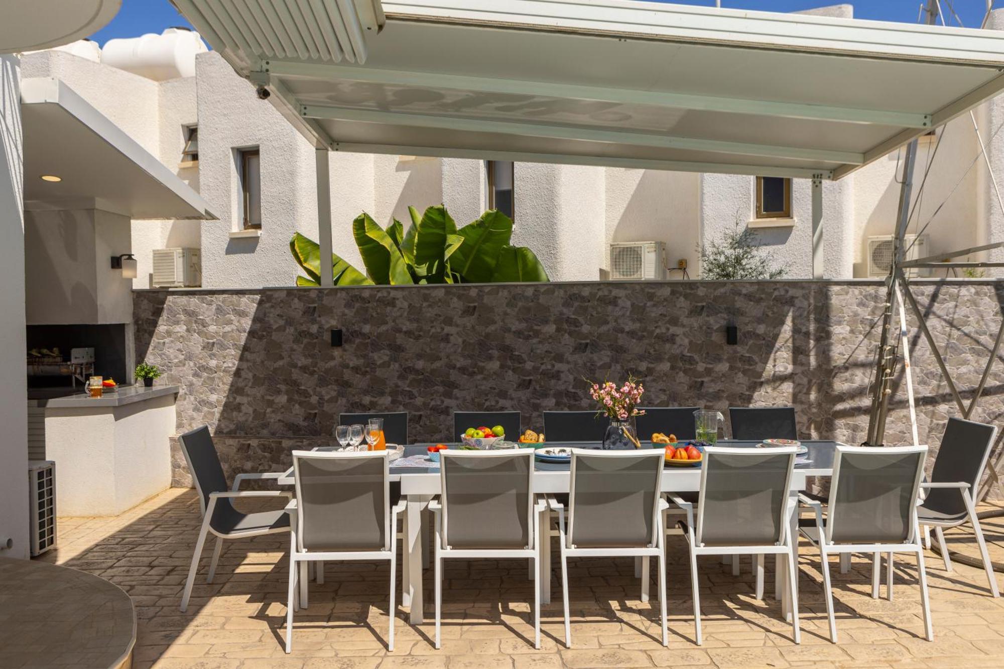 Accomoteleia Crystal Lagoon Villa Protaras Bagian luar foto